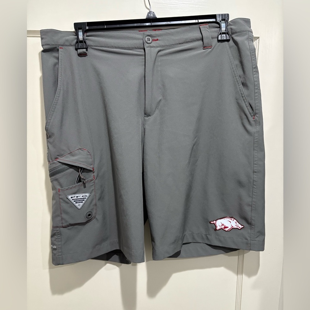 Arkansas Razorback Columbia PFG Shorts